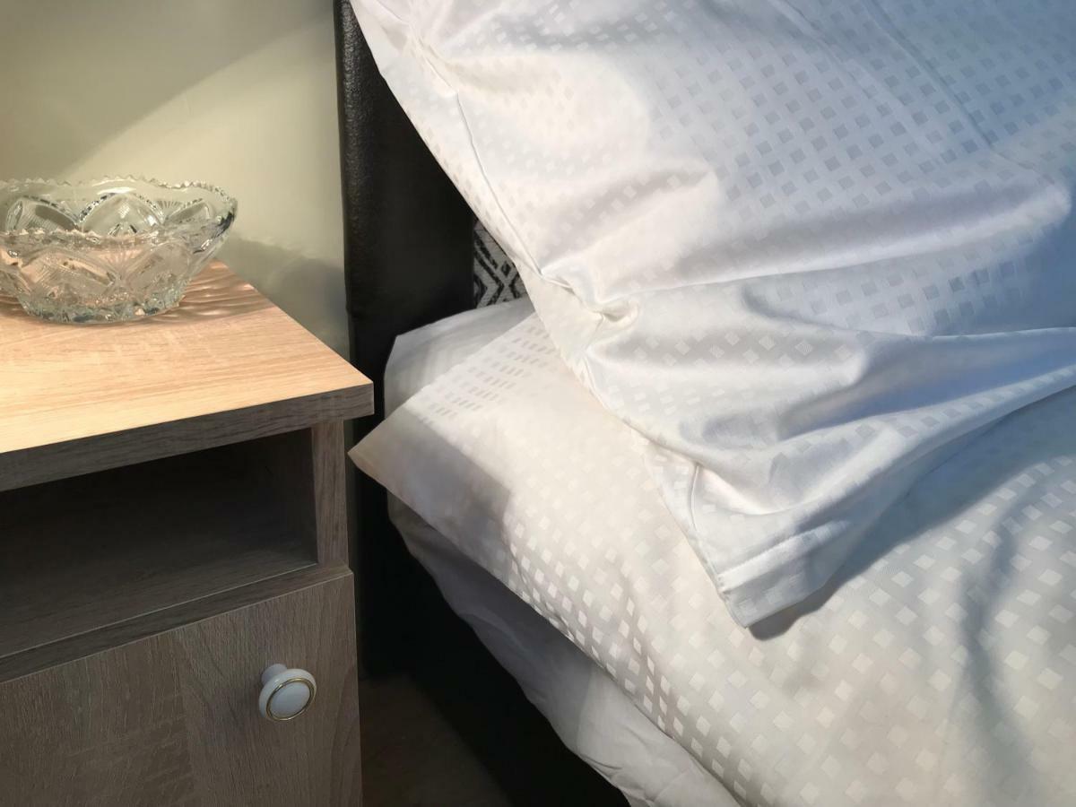 Ella Apartman Debrecen Eksteriør bilde