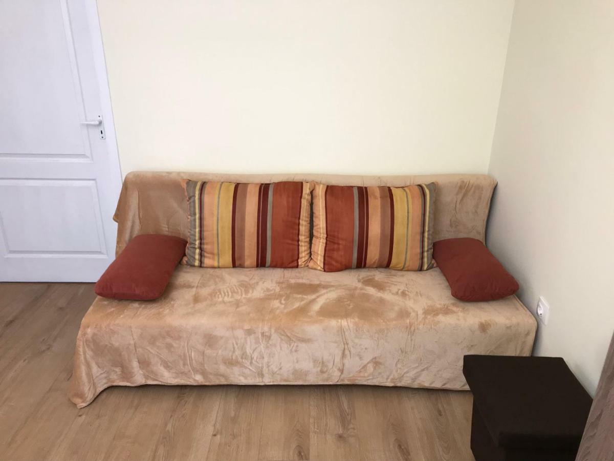 Ella Apartman Debrecen Eksteriør bilde